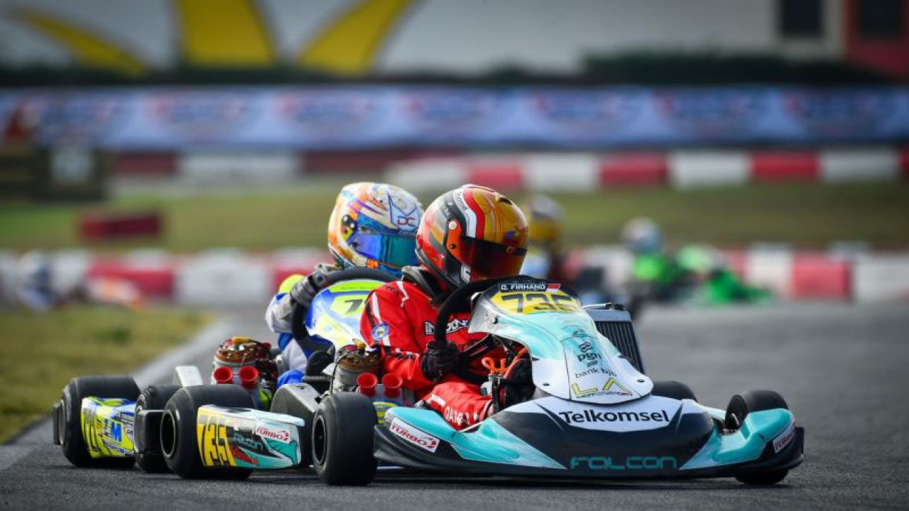 Pembalap gokart asal Indonesia Qarrar Firhand Ali saat tampil di ajang gokart internasional, Kejuaraan Rok Super Final kelas Junior Levanto Trophy yang berlangsung di South Garda Circuit, Lonato, Italia, Sabtu (16/10/2023). (ANTARA/HO-Kejuaraan Rok Super Final)