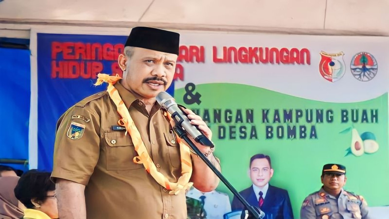 Sekretaris Daerah Kabupaten Sigi Nuim Hayat (ANTARA/HO-Dok Prokopim Setda Pemkab Sigi)