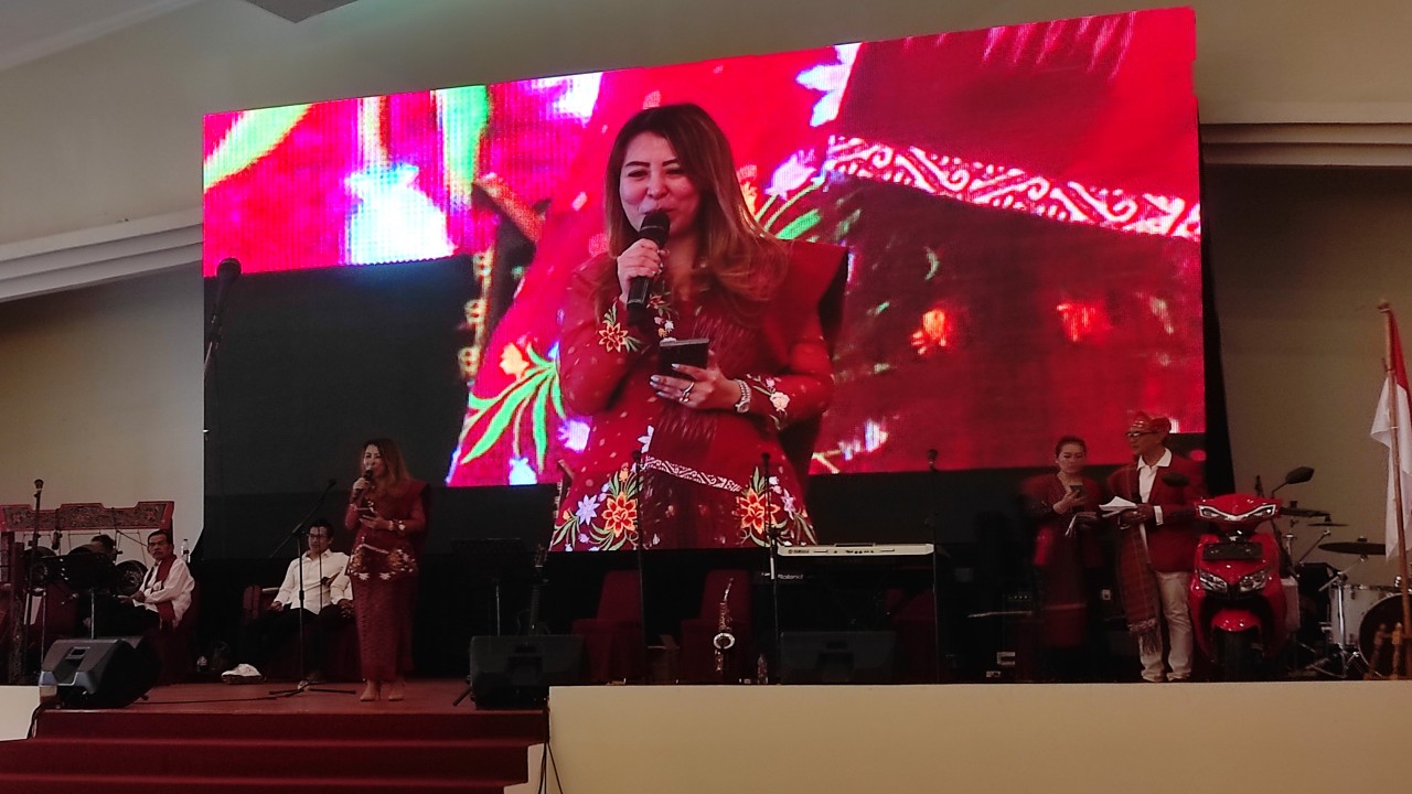 Anggota DPR RI Fraksi PDI Perjuangan Sondang Tampubolon saat memberikan sambutan di HUT ke-3 PBB DKI.