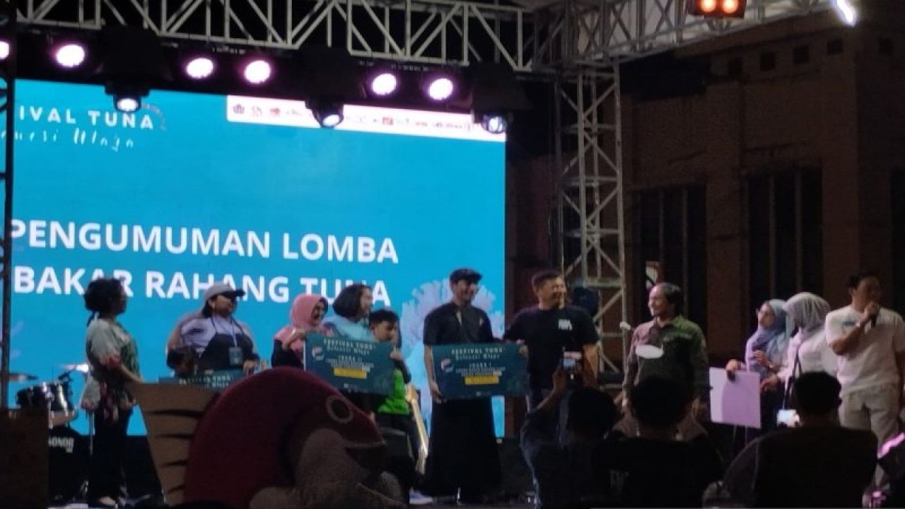 Festival Tuna Sulut tahun 2023, di Manado, Minggu (29/10/2023). ANTARA/Nancy L Tigauw.