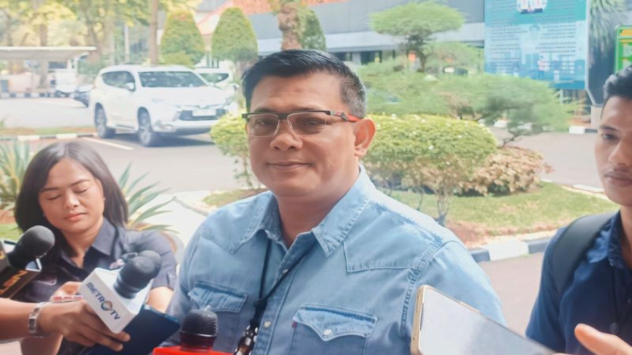 Dirreskrimsus Polda Metro Jaya Kombes Pol Ade Safri Simanjuntak saat ditemui di Polda Metro Jaya, Selasa, (14/11/2023). ANTARA/Ilham Kausar