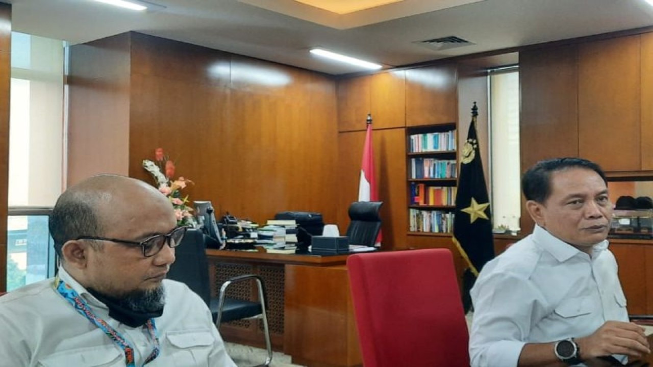 Arsip - Wakil Direktur Tindak Pidana Korupsi Bareskrim Polri Kombes Pol. Arief Adiharsa (kanan). ANTARA/HO-Dittipikor Bareskrim Polri.