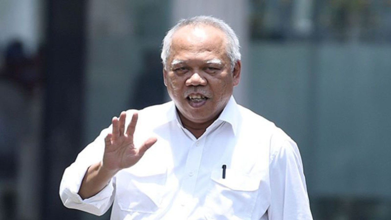 Arsip Foto - Menteri PUPR Basuki Hadimuljono. ANTARA FOTO/Puspa Perwitasari/foc/pri