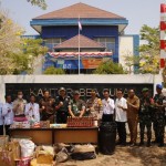 Bea Cukai Atambua musnahkan sejumlah barang selundupan ke RDTL-1698915415