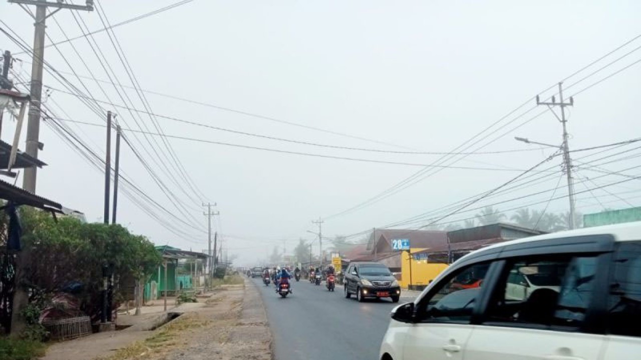 Bengkulu masih tercemar asap dari luar wilayah. ANTARA/Anggi Mayasari