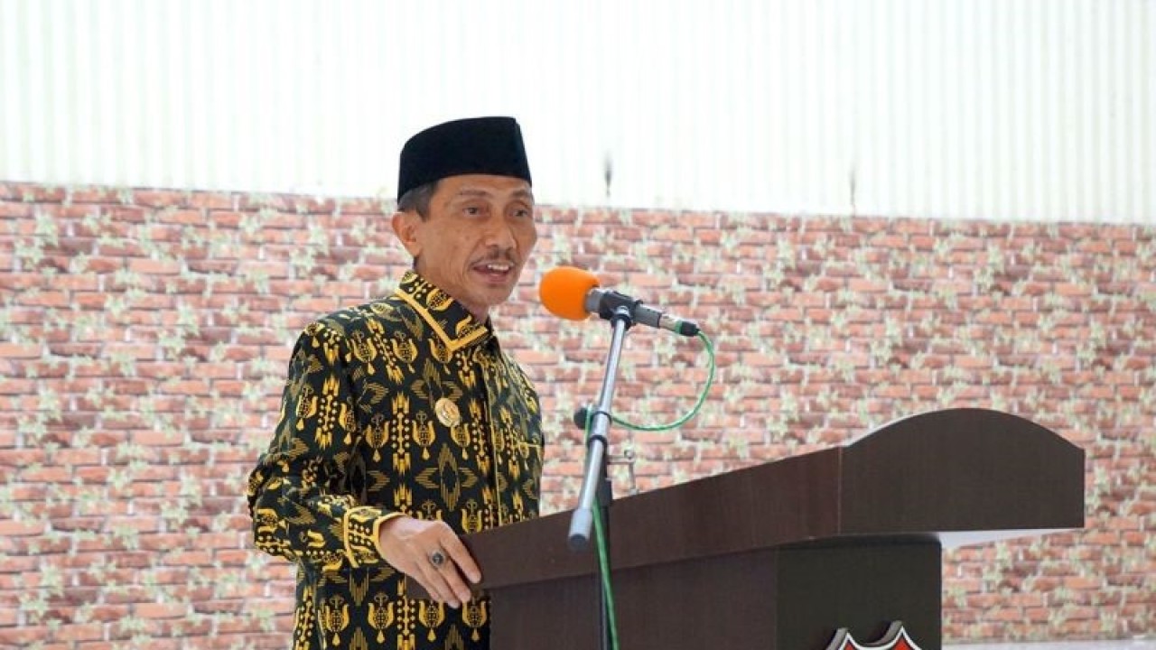 Bupati Gorontalo Nelson Pomalingo. ANTARA/Adiwinata Solihin