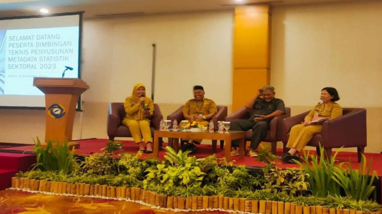 Dinas Kominfo gelar Dinas Kominfo Gelar Bimtek Penyusunan Metadata Statistik Sektoral 2023 di Magelang, Selasa (07/11/23). ANTARA/HO - Bagian Prokompim Kabupaten Magelang.