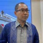 Direktur Perlindungan WNI dan BHI Kemlu Judha Nugraha ketika ditemui di Jakarta, pada Jumat (13/10/2023). (ANTARA/Yashinta Difa)-1698914964