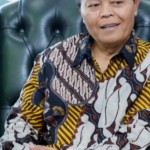 Dr. H. M Hidayat Nur Wahid-1700365218