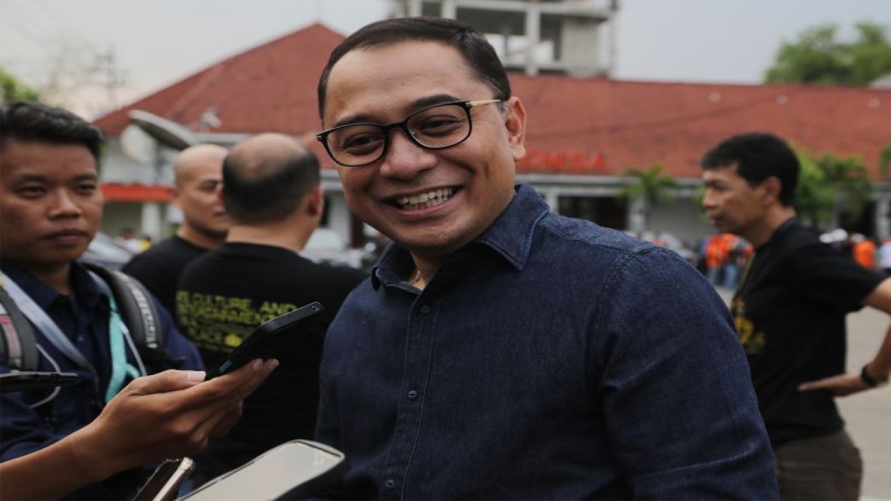 Wali Kota Surabaya Eri Cahyadi. (ANTARA/HO-Diskominfo Surabaya)