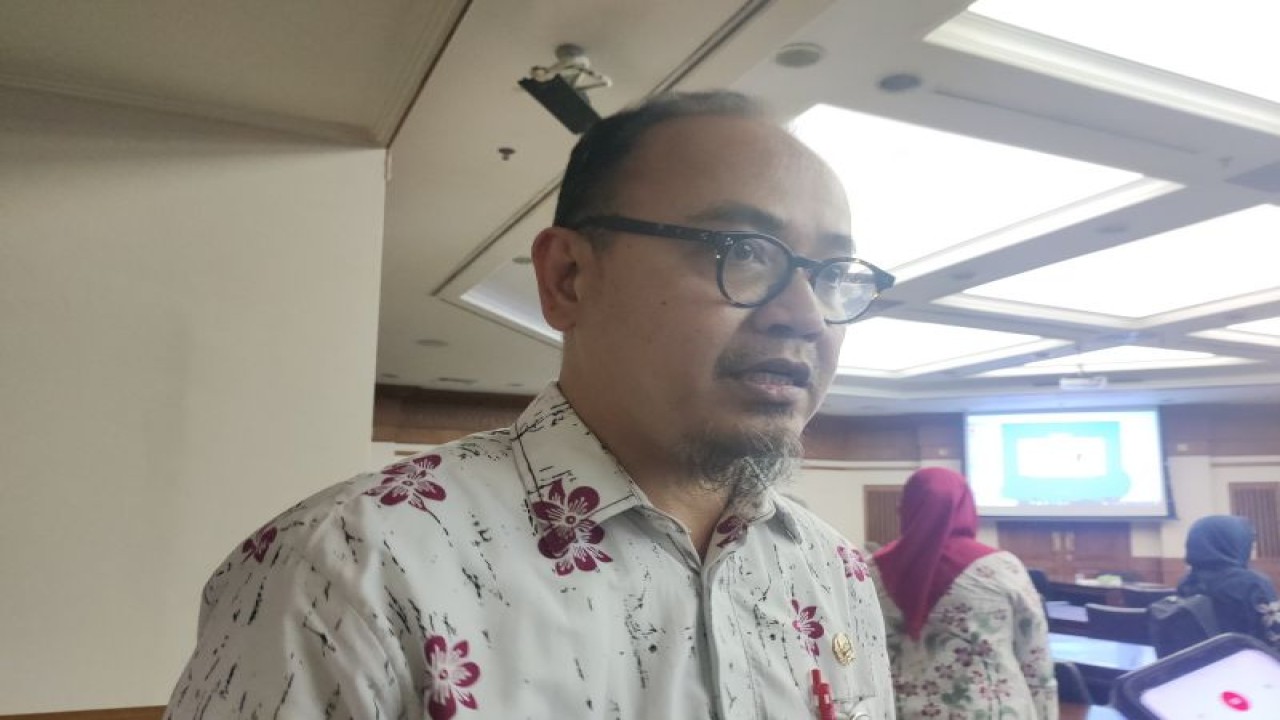 Kepala Suku Dinas Kesehatan (Kasudinkes) Jakarta Barat, Erizon Safari. ANTARA/Risky Syukur