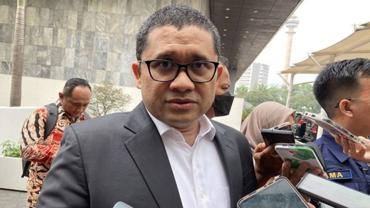 Arsip foto - Kepala Badan Kebijakan Fiskal (BKF) Kementerian Keuangan Febrio Nathan Kacaribu saat ditemui di DPR RI di Jakarta, Selasa (30/5/2023). (ANTARA/Imamatul Silfia/pri.)