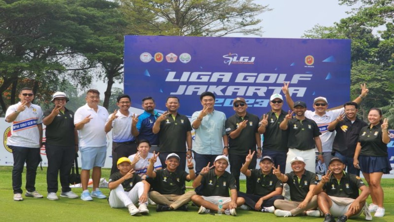 HIPMI Golf Club Indonesia (HGCI) meraih juara kedua (runner-up) dalam pertandingan Liga Golf Jakarta 2023, Jakarta, Kamis (2/10/2023). ANTARA/HO-HGCI