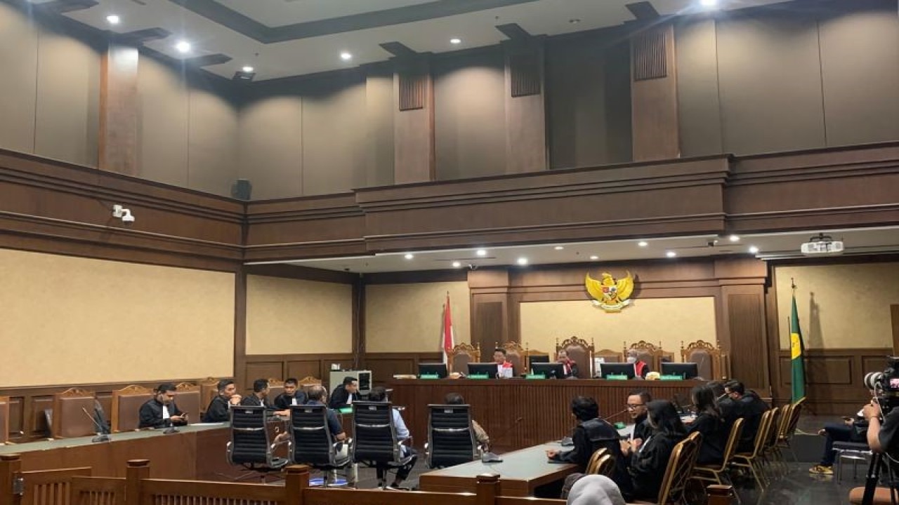 Suasana sidang replik kasus dugaan korupsi BTS 4G di Pengadilan Tipikor Jakarta pada PN Jakarta Pusat, Jakarta, Jumat (3/11/2023). (ANTARA/Fianda Sjofjan Rassat)