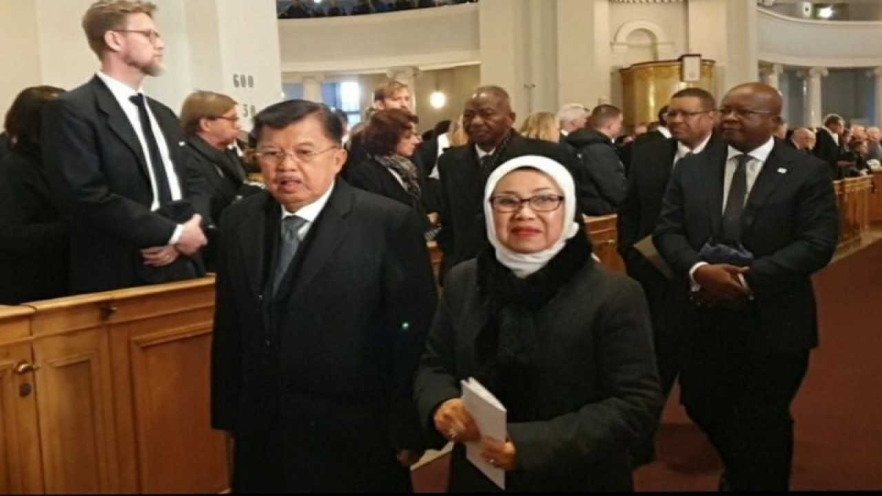 Mantan wakil presiden Jusuf Kalla (JK) menghadiri upacara pemakaman mantan presiden Finlandia Martti Ahtisaari di Helsinki, Finlandia, pada Jumat (10/11) siang waktu setempat. (ANTARA/HO-Juru Bicara Jusuf Kalla)