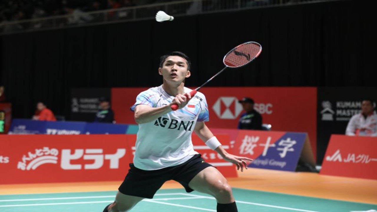 Pebulu tangkis tunggal putra Indonesia, Jonatan Christie, mengawali penampilannya ada ajang Kumamoto Masters 2023 dengan memetik kemenangan dua gim langsung atas wakil Taiwan Chi Yu Jen dengan skor 21-14, 21-9 di Kumamoto, Jepang, Rabu. (ANTARA/HO-PP PBSI)