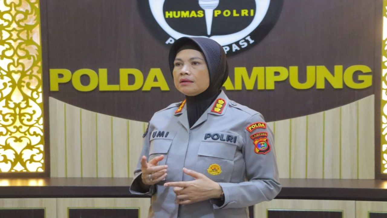Kabid Humas Polda Lampung Kombes Pol Umi Fadillah Astutik saat memberikan keterangan. Senin, (13/11/2023). (ANTARA/HO-Polda Lampung)