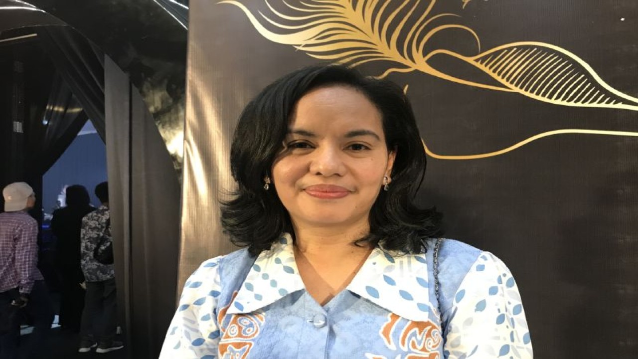 Kabid Pengembangan Pemasaran Pariwisata Maluku, Marisca Kakiailatu, Ambon, Rabu malam. (ANTARA/Winda Herman)
