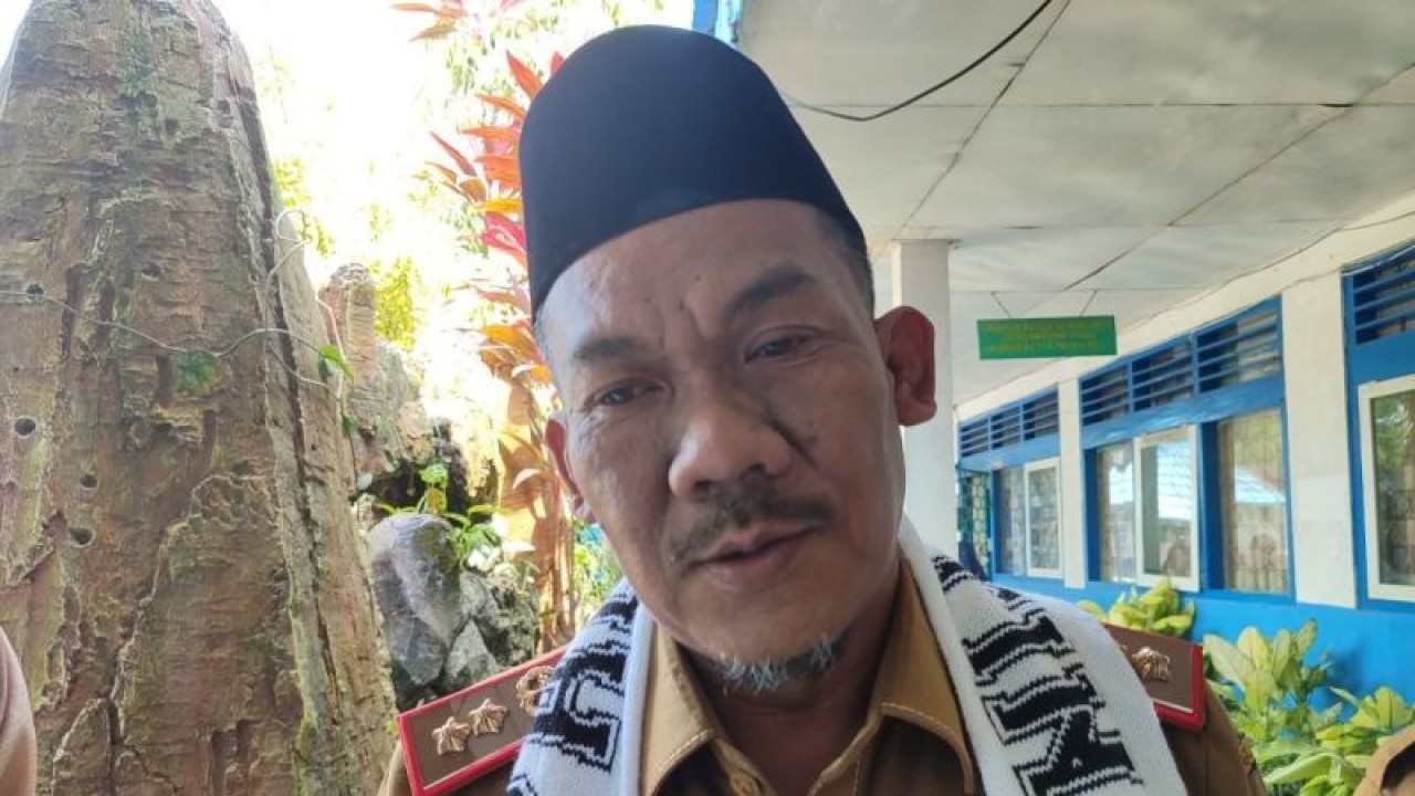 Kepala Dinas Pendidikan dan Kebudayaan Kota Bengkulu A Gunawan. ANTARA/Anggi Mayasari