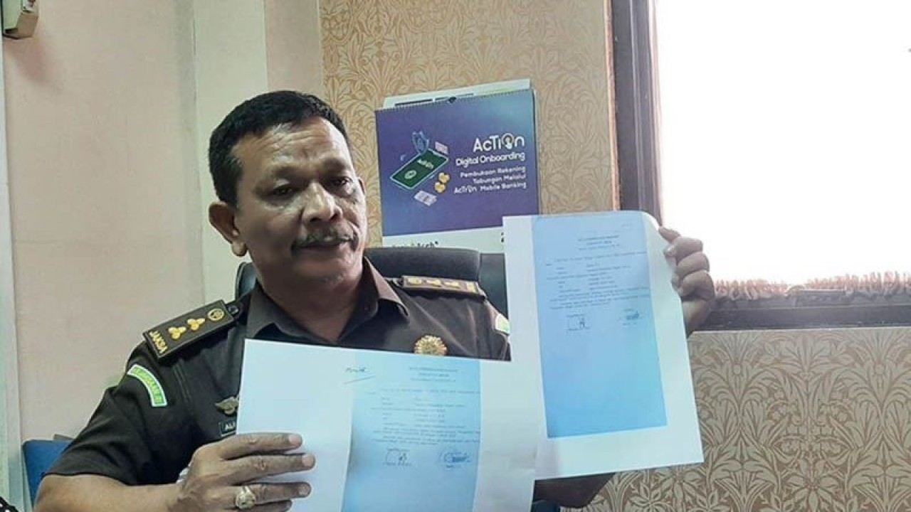 Kepala Penerangan Hukum dan Humas Kejaksaan Tinggi Aceh Ali Rasab Lubis. ANTARA/M Haris SA