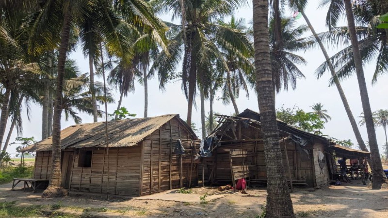 Kondisi permukiman warga di bagian wilayah Kelurahan Margaluyu, Kecamatan Kasemen, Kota Serang, Provinsi Banten. (ANTARA/Desi Purnama Sari)