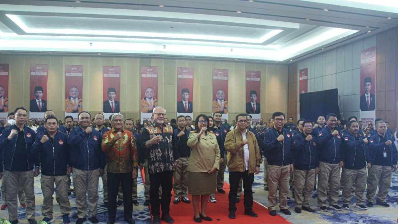 Pembentukan Satgas Sindikat oleh BP2MI di Kota Kupang. ANTARA/Mega Tokan