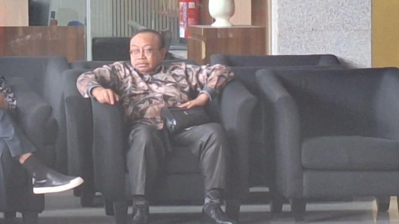 Pj Gubernur NTB Lalu Gita Ariandi penuhi panggilan penyidik KPK di Gedung Merah Putih KPK, Jakarta Selatan, Selasa (21/11/2023). ANTARA/Fianda Sjofjan Rassat