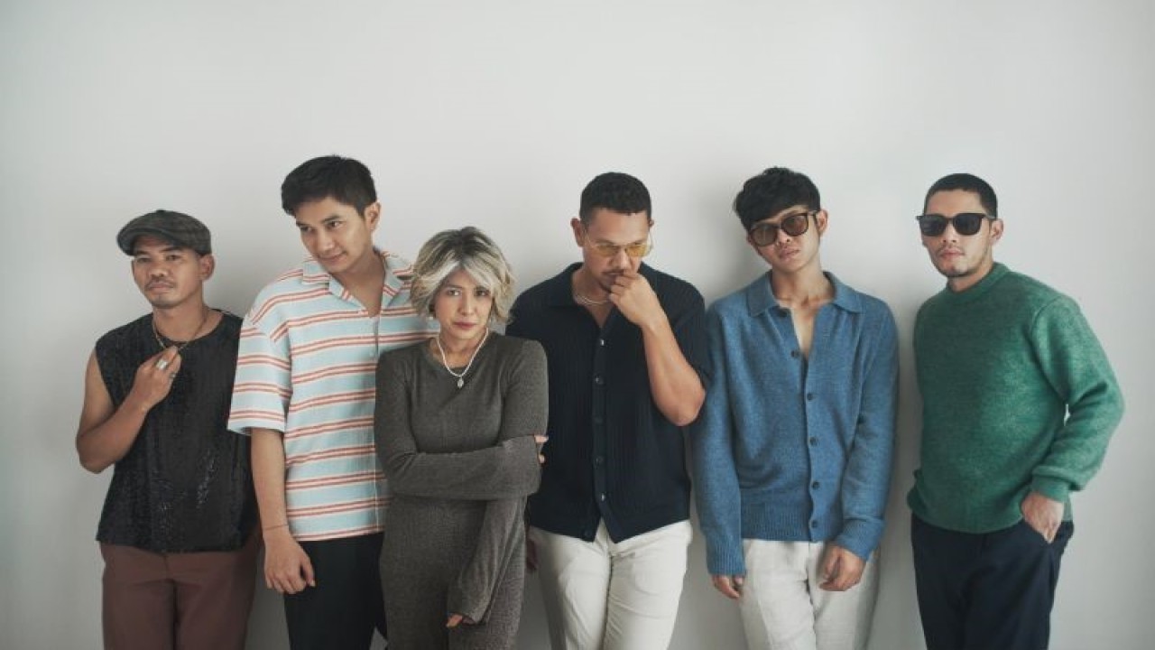 MALIQ & D'Essentials hadirkan single anyar "Aduh". (ANTARA/HO-Warner Music Indonesia)