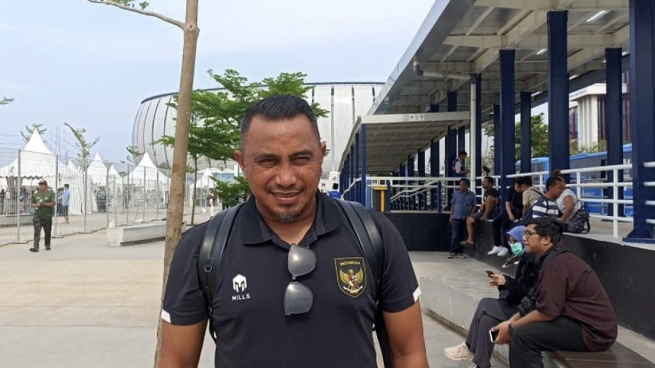 Mantan pemain tim nasional, Firman Utina
