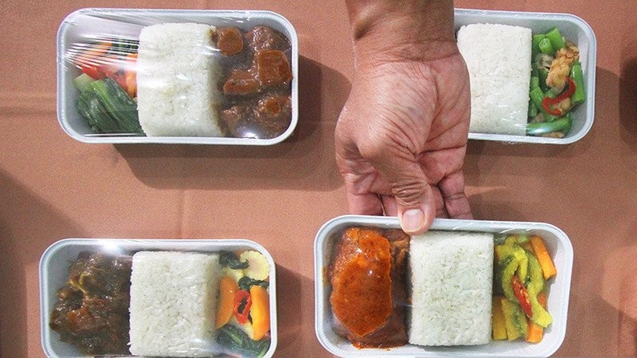 Menu sehat untuk bekal diperjalanan. (ANTARA FOTO/Moch Asim/pras/aa)