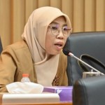 Netty Prasetiani-1700033153