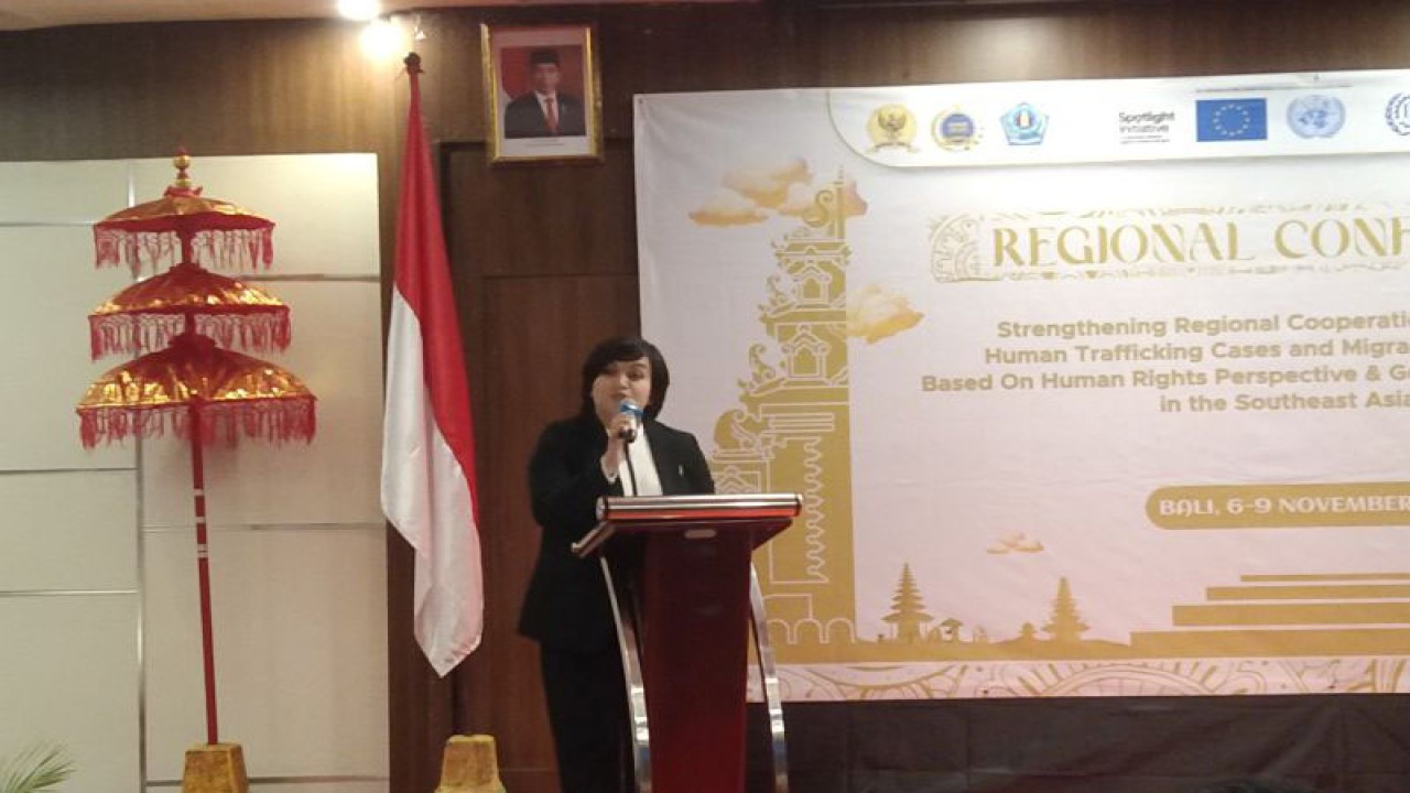 Ketua Komnas HAM RI Atnike Nova Sigiro memberikan sambutan pada Konferensi Regional ASEAN terkait TPPO di Kuta, Kabupaten Badung, Bali, Selasa, (7/11/2023) ANTARA/Dewa Ketut Sudiarta Wiguna