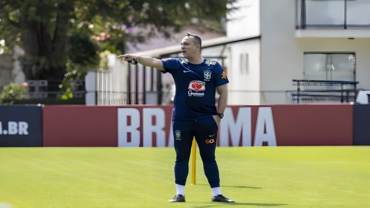 Pelatih timnas Brasil U-17 Phelipe Leal (ANTARA/CBF/Joilson Marconne)