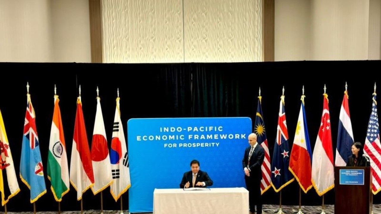 Menko Perekonomian Airlangga Hartarto dalam Indo-Pasific Economy Framework (IPEF) for Prosperity di San Fransisco, AS, Selasa (14/11/2023) (ANTARA/HO-Kemenko Perekonomian)