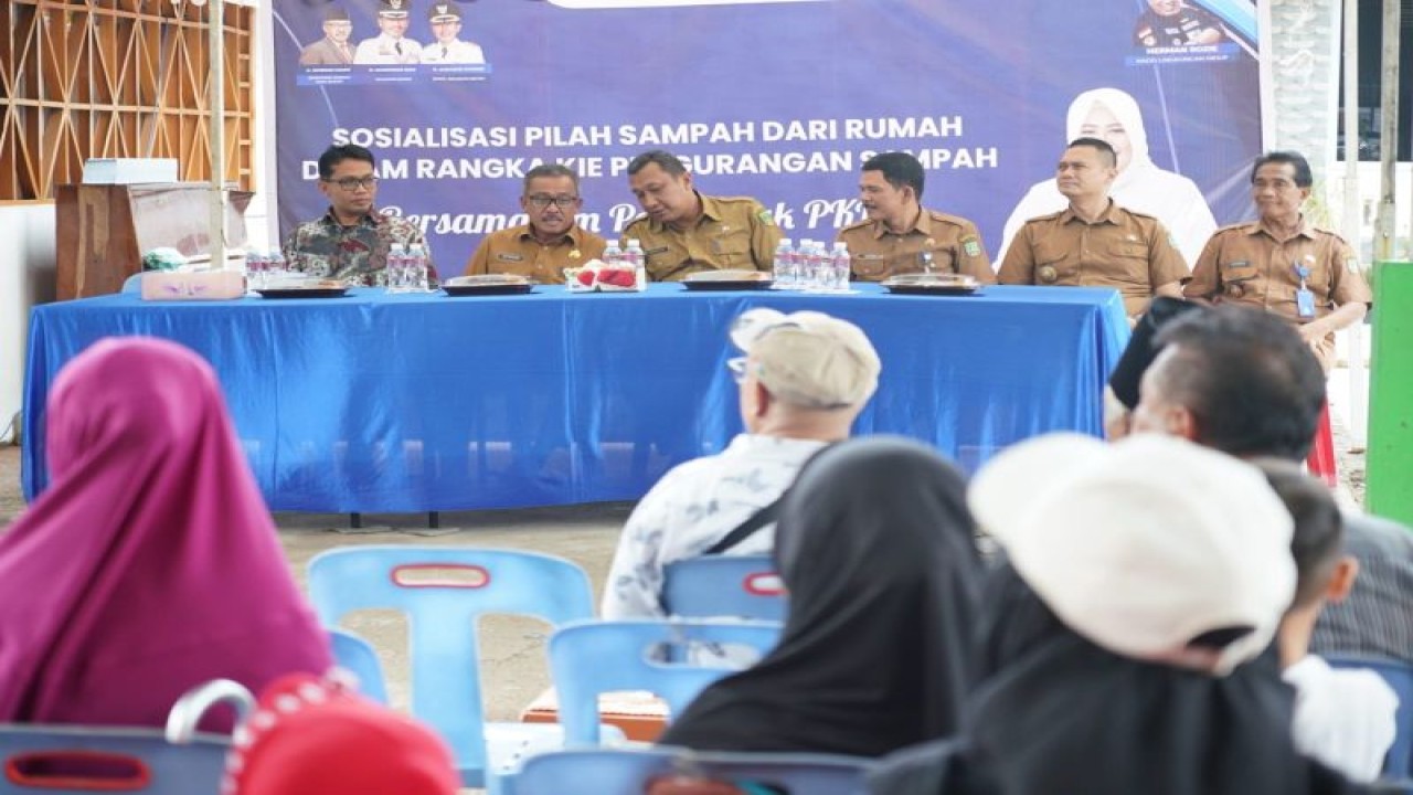 Pemerintah Kota Batam menggelar sosialisasi pilah sampah dari rumah dalam rangka menangani permasalahan sampah (ANTARA/HO-Pemkot Batam)