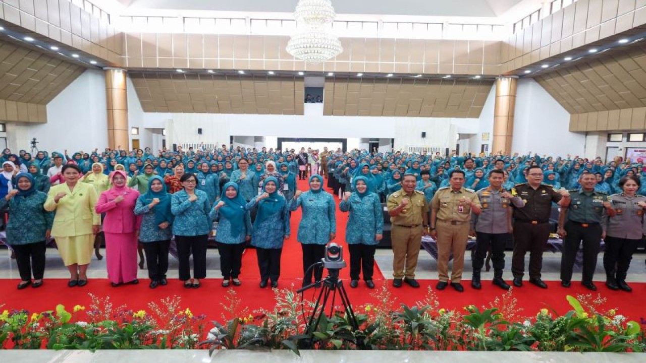 Pemerintah Provinsi (Pemprov) Banten menjalin sinergi dan kolaborasi dengan pemangku kepentingan untuk optimalkan capaian kinerja pembangunan. ANTARA/HO/Pemprov Banten.