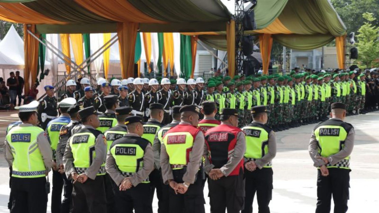 Apel gelar pasukan pengamanan PKA ke 8 di Taman Ratu Safiatuddin, Banda Aceh, Kamis (2/11/2023) (ANTARA/HO/Humas Polresta Banda Aceh)