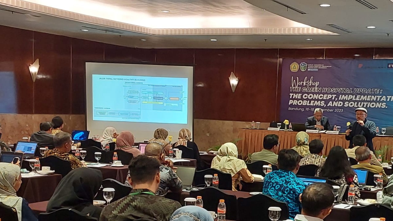 PT Prasadha Pamunah Limbah Industri (PPLI) melakukan sosialisasi dan edukasi kepada tenaga layanan kesehatan  dan Rumah Sakit.