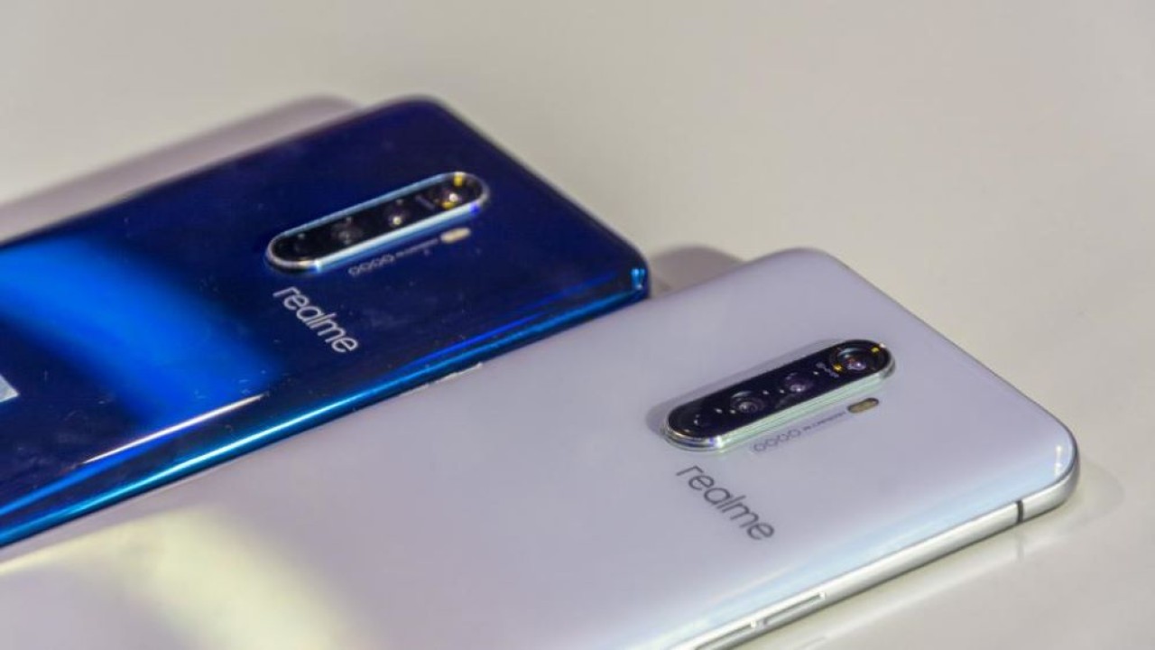Ilustrasi. Ponsel Realme. (Istimewa)