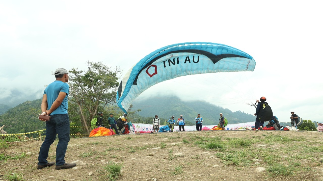 Kegiatan Bolsel Paragliding International