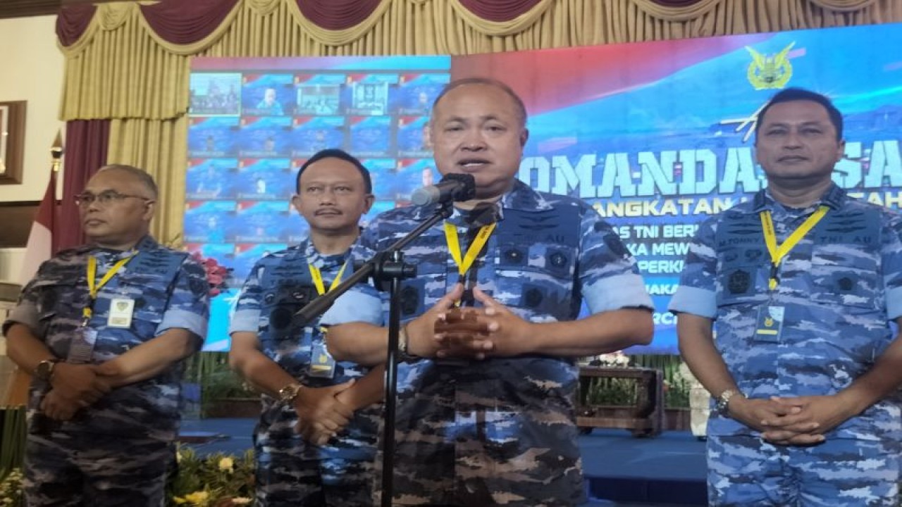 Wakil Kepala Staf Angkatan Udara (Wakasau) Marsekal Madya TNI Agustinus Gustaf Brugman di gedung Puri Ardhya Garini Lanud Halim Perdanakusuma, Kamis (23/11/2023).​​​​​​(ANTARA/Walda)