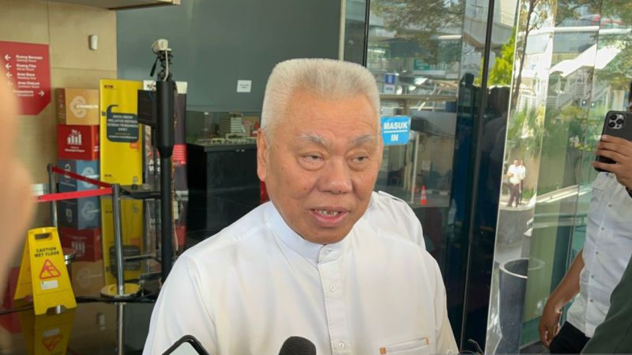 Dewas KPK hadirkan Alex Tirta dalam sidang kode etik Ketua KPK nonaktif Firli Bahuri di Gedung Pusat Pendidikan Antikorupsi KPK, Jakarta Selatan, Kamis (21/12/2023). ANTARA/Fianda Sjofjan Rassat