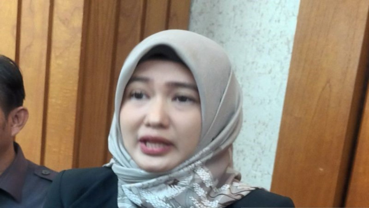 Anggota Bawaslu DIY  Divisi Pencegahan, Partisipasi Mayarakat dan Humas Umi Illiyina. ANTARA/Victorianus Sat Pranyoto