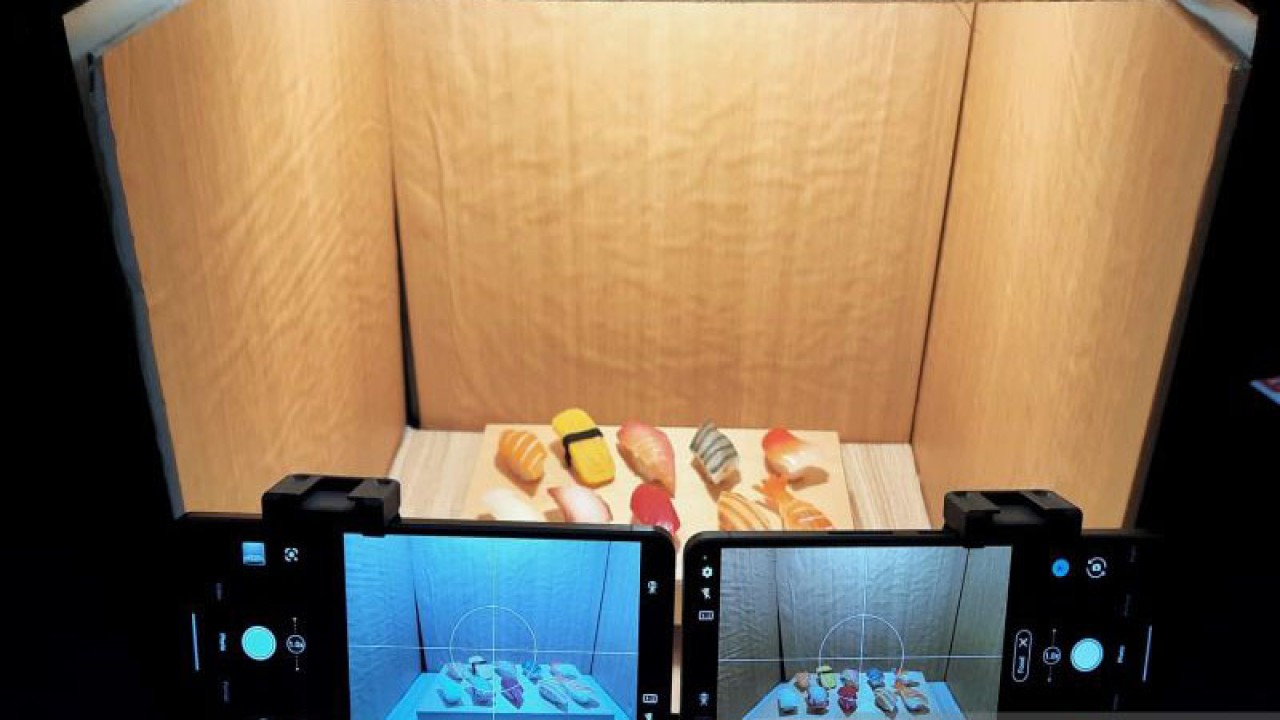 Sharp Aquos Series yang meluncur di Indonesia. (ANTARA/Chairul Rohman)