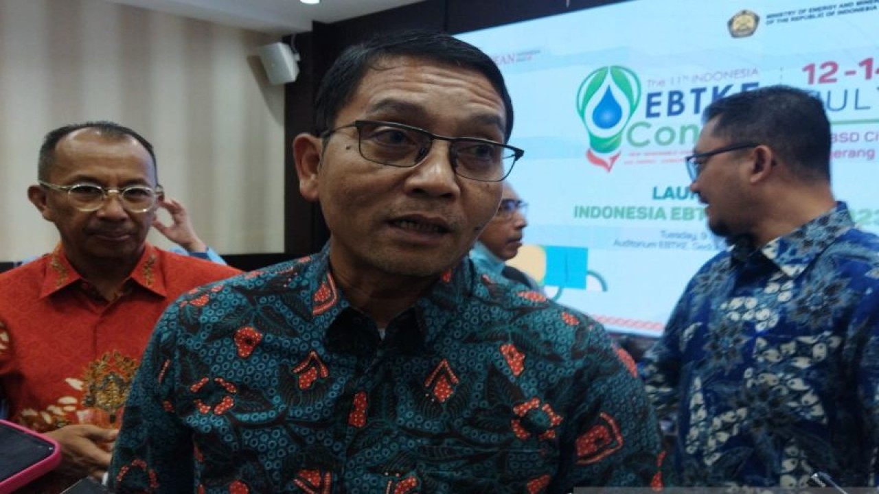 Arsip foto - Sekjen Kementerian ESDM Dadan Kusdiana. ANTARA/Benardy Ferdiansyah