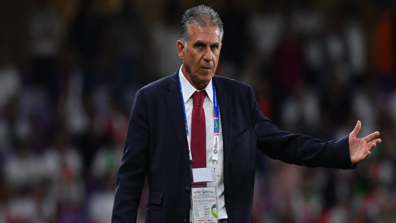 Arsip - Carlos Queiroz mundur setelah hampir delapan tahun sebagai pelatih Iran menyusul kekalahan timnya 3-0 dari Jepang di semifinal Piala Asia di Uni Emirat Arab, Senin. (the-afc.com) (the-afc.com/)