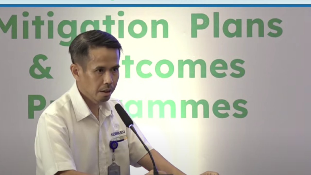 Tangkapan layar Direktur Utama Badan Pengelola Dana Lingkungan Hidup (BPDLH) Joko Tri Haryanto dalam peluncuran Catalytic Fund, Senin (11/12/2023). (ANTARA/Sanya Dinda)