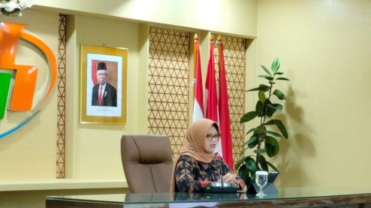 Deputi Bidang Statistik Barang dan Jasa BPS Pudji Ismartini dalam konferensi pers di Jakarta, Jumat (15/12/2023). ANTARA/Aji Cakti