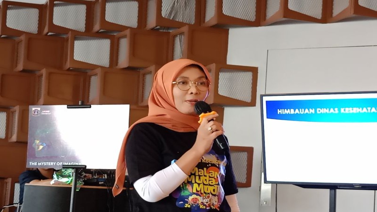 Kepala Dinas Kesehatan (Dinkes) DKI Jakarta Ani Ruspitawati di Jakarta, Jumat (22/12/2023). ANTARA/Siti Nurhaliza