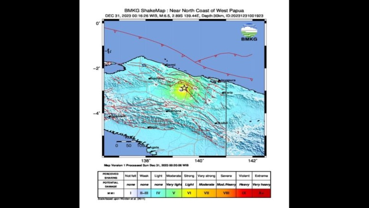 Peta pusat gempa dengan kekuatan magnitudo 6,5 di wilayah timur laut Kobagma, Papua Pegunungan, Minggu (31/12/2023). ANTARA/HO-BMKG